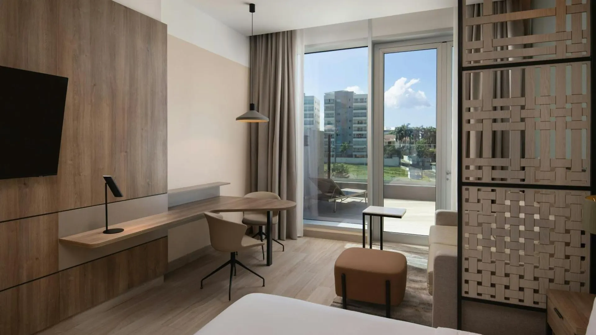 Residence Inn By Marriott Santiago De Los Caballeros Hotel