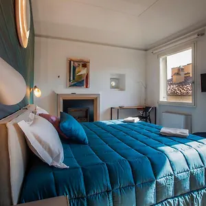  Guest house Residenza Benizzi In The Heart Of Italy
